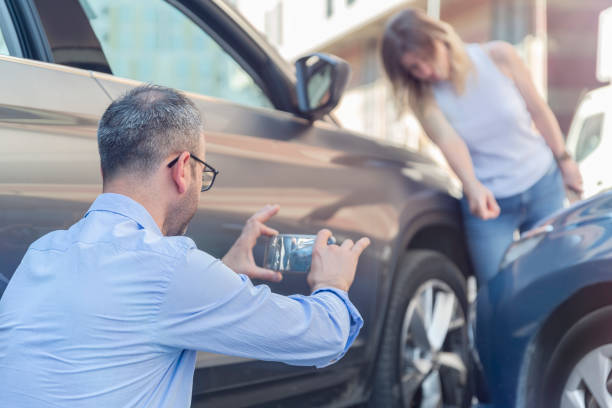 Professional Full Coverage Car Insurance technician working in Greenbriar, VA